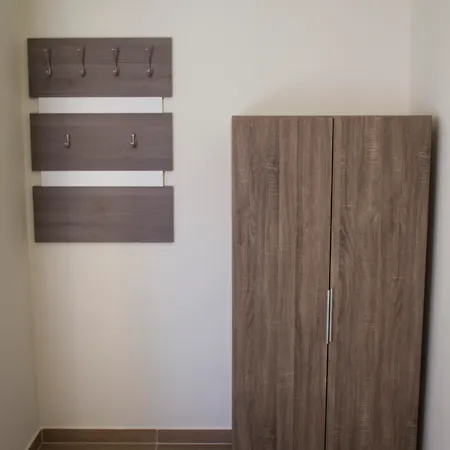 Apartment Airport Microstore Panzio Vecses