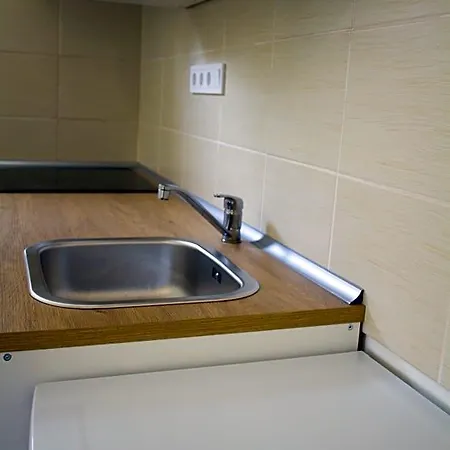 Apartman Airport Microstore Panzio