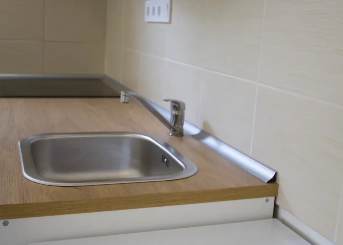 Airport Microstore Panzio 公寓 韦切什