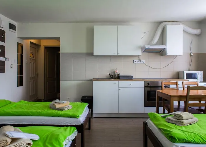 Airport Microstore Panzio 韦切什